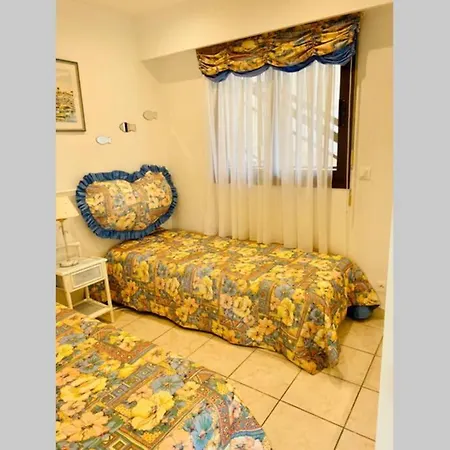3 On Garden Level, Quiet And Comfortable * Mandelieu
