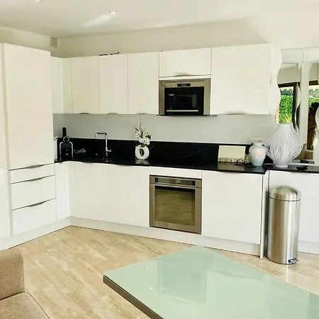 Apartamento 3 On Garden Level, Quiet And Comfortable